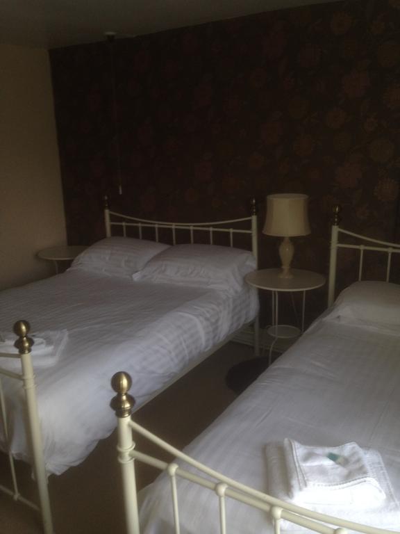 The Fox Hotel Much Wenlock Buitenkant foto